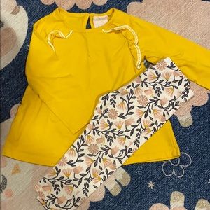Savannah 18m yellow flower outfit